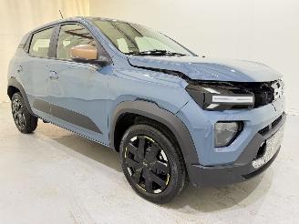 damaged passenger cars Dacia Spring Electric 65 Extreme 2025/2