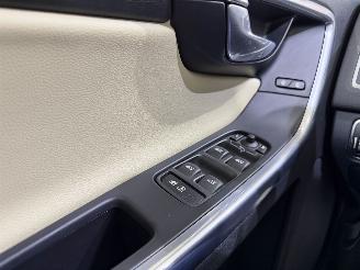 Volvo Xc-60 2.0 T5 FWD Summum Autom. picture 21