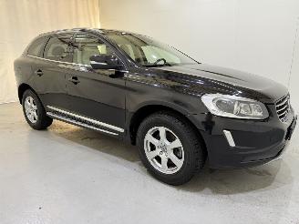 Volvo Xc-60 2.0 T5 FWD Summum Autom. picture 37