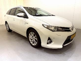 uszkodzony samochody osobowe Toyota Auris Touring Sports 1.8 Hybrid Lease+ Pano/Clima/Navi 2014/8