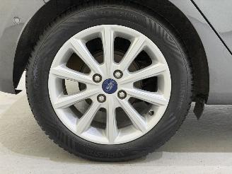 Ford Fiesta HB 1.0 EcoBoost Titanium picture 38