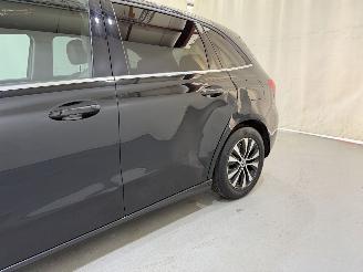 Mercedes B-klasse B 200 Business Solution Style Aut7 picture 24