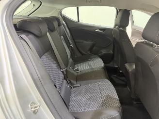 Opel Astra HB 1.0 Turbo Edition picture 22