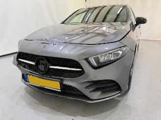 Mercedes A-klasse A 250 e PHEV AMG Line Night Edition picture 38