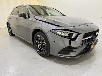 skadebil auto Mercedes A-klasse A 250 e PHEV AMG Line Night Edition 2020/12