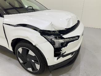 Volvo EX30 Single Extended Range Ultra 200kW picture 9