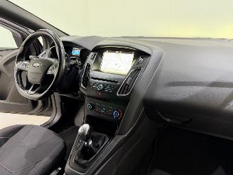 Ford Focus Wagon ST-Line 140 EcoBoost picture 7