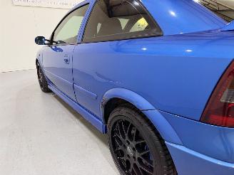 Opel Astra 2.0-16V OPC picture 9