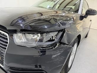 Audi A1 1.2 TFSI Attraction Pro Line Business picture 9