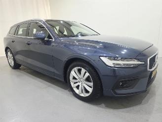 škoda osobní automobily Volvo V-60 2.0 B4 Business Pro MHEV 145Kw 2021/12
