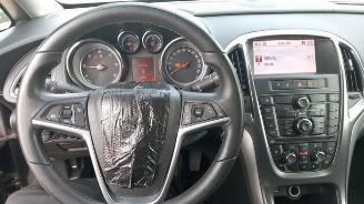 Opel Astra Astra J Sports Tourer (PD8/PE8/PF8), Combi, 2010 / 2015 1.7 CDTi 16V picture 17