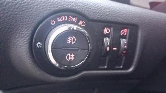 Opel Astra Astra J (PC6/PD6/PE6/PF6), Hatchback 5-drs, 2009 / 2015 1.4 Turbo 16V picture 24