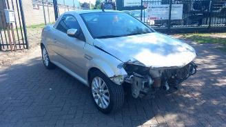 Vrakbiler auto Opel Tigra Tigra Twin Top, Cabrio, 2004 / 2010 1.8 16V 2005/7