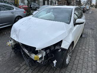 krockskadad bil auto Peugeot 308 1.2 PureTech  5 Drs 2020/2