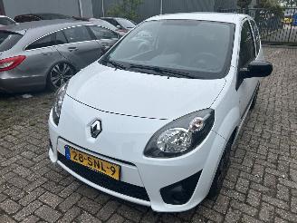 krockskadad bil auto Renault Twingo 1.2-16V  Collection 2011/11