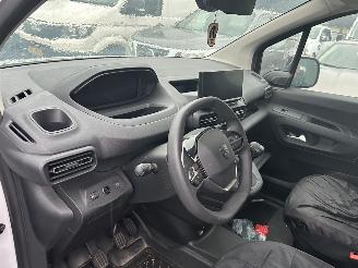 Peugeot Partner 1.5 Blue HDI  100 S&S   ( 5579 Km ) picture 11