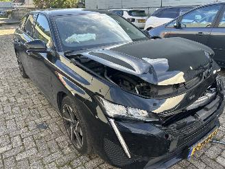 Peugeot 308 SW 1.2 PureTech  Allure Pack picture 3