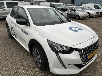 Peugeot e-208 50 kWh  Active Automaat picture 4