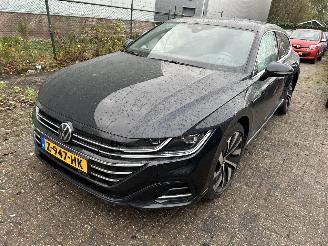 krockskadad bil auto Volkswagen Arteon Shooting Break 1.4 TSI eHybrid R Line Business  Automaat 2023/5