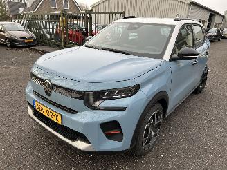 krockskadad bil auto Citroën HS E-C3 Plus Comfort Range   44kWh  Automaat   ( 3647 Km ) 2025/8