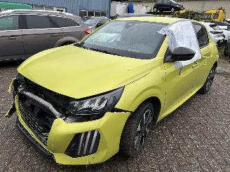 krockskadad bil auto Peugeot e-208 EV Style   50 kWh  Automaat   ( Nieuw Prijs 37000,00 ) 2025/2