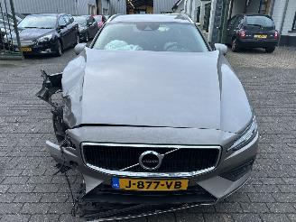 Volvo V-60 2.0 Hybride B3 Automaat Business Pro picture 2