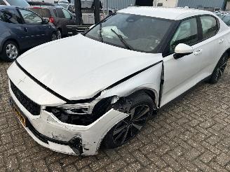 skadebil auto Polestar 2 63 kWh 2021/12