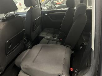 Volkswagen Touran 1.4 picture 6