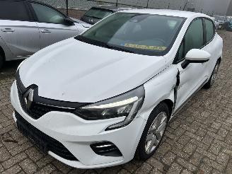 krockskadad bil auto Renault Clio 1.0 TCe Zen Business 2020/11
