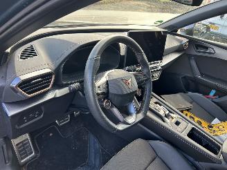 Cupra Leon Sportstourer 1.5 PHEV  Business  Automaat  ( NW prijs 46000,00 ) picture 13