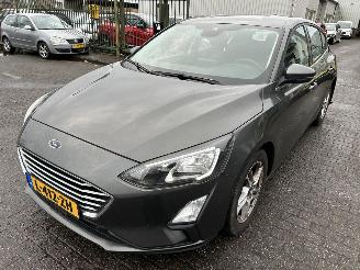 skadebil auto Ford Focus 1.0 EcoBoost HB  Automaat  Titanium 2020/8