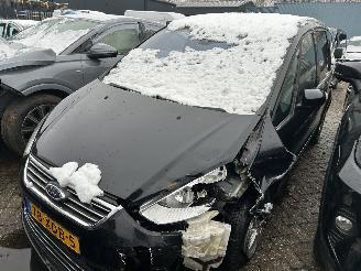 Unfallwagen Ford Galaxy 2.0 STCI  Automaat 2012/5