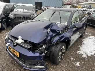 Auto incidentate Volkswagen Golf 1.5 TSI Move  5 Drs 2023/9