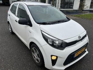 Auto incidentate Kia Picanto 1.0 2017/7