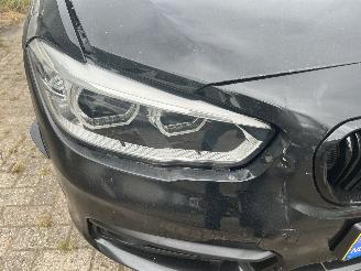 BMW 1-serie 116i   5 Drs picture 3