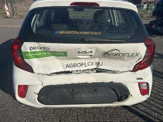 Kia Picanto 1.0 Comfortline picture 6