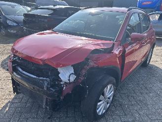 damaged passenger cars Seat Arona 1.0 TSI Style 2023/11