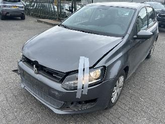 krockskadad bil auto Volkswagen Polo 1.4 2010/1