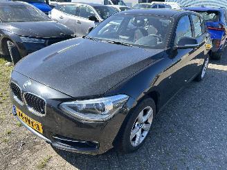 škoda osobní automobily BMW 1-serie 116i  Sport  Automaat  ( Motorschade ) 2012/4