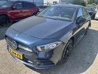 Schadeauto Mercedes A-klasse 250 E Sedan EQ power Automaat 2021/4