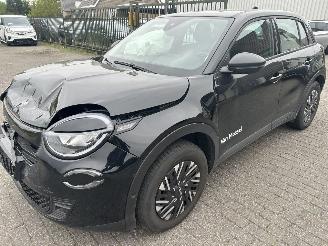skadebil auto Fiat 600 1.2 Hybrid Urban  Automaat 2024/12
