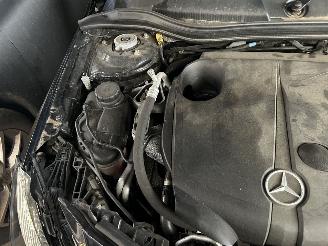 Mercedes A-klasse 220 CDI  Automaat   ( Panoramadak ) picture 6
