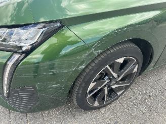 Peugeot 308 1.2 PureTech  Allure Pack Business   5 drs picture 2