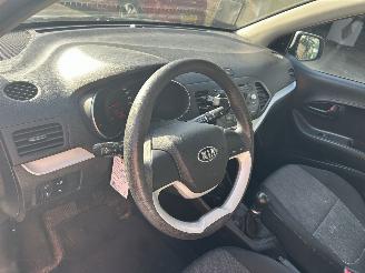 Kia Picanto 1.0 CVVT picture 9