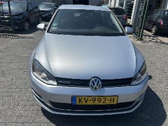 Volkswagen Golf 1.0 TSI   5 drs picture 2