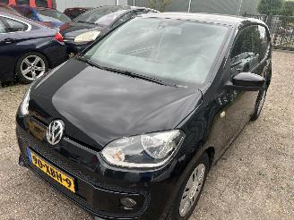 damaged passenger cars Volkswagen Up! 1.0    3 Drs 2012/5