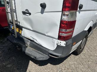Mercedes Sprinter 216 picture 6
