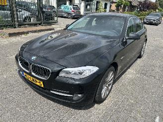 Vaurioauto  passenger cars BMW 5-serie 530 D  Sedan  Automaat 2010/6