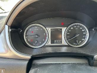 Suzuki Vitara 1.6D High Executive picture 20