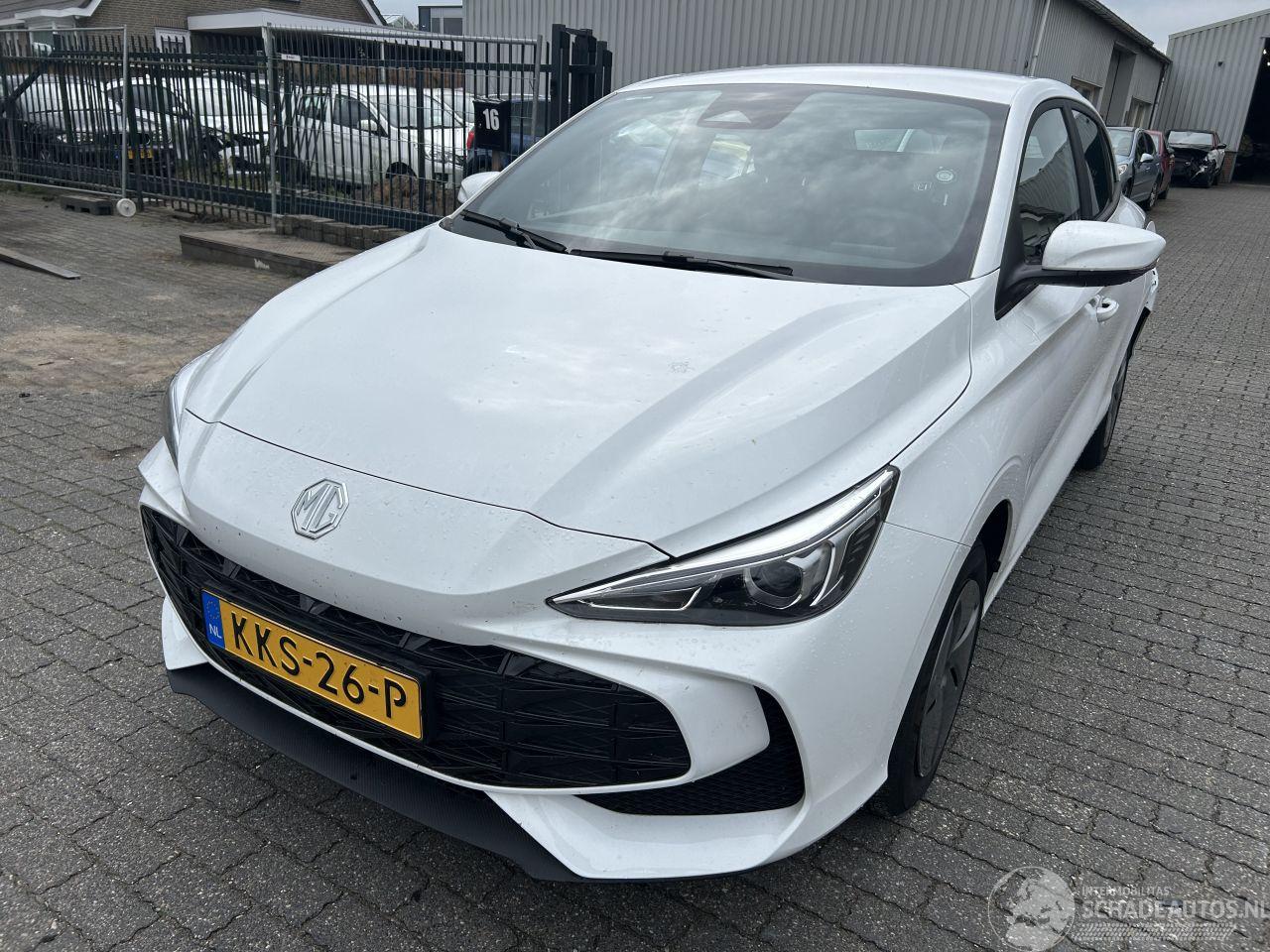 MG 3 Hybrid  1.5 hev  Automaat